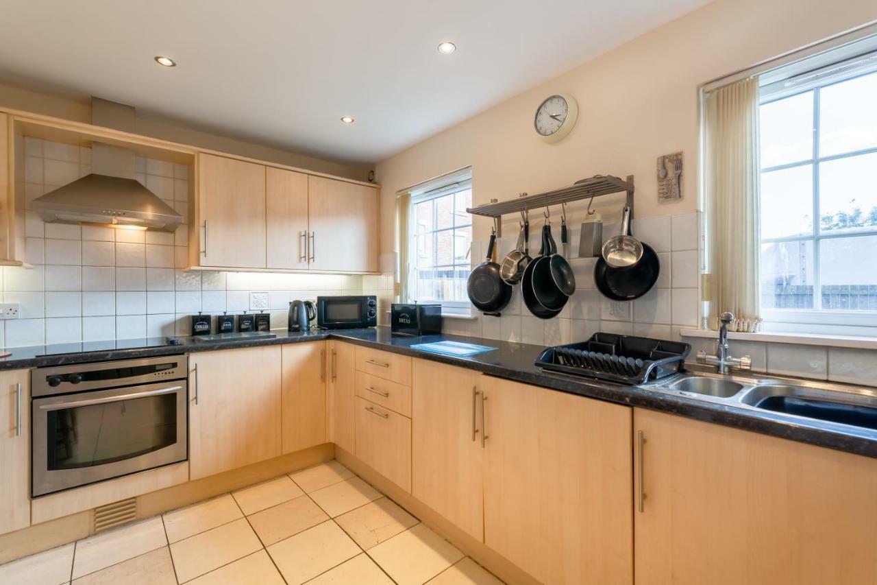 Newcastle City Centre Spacious Town House Free Parking And Wifi Exteriör bild